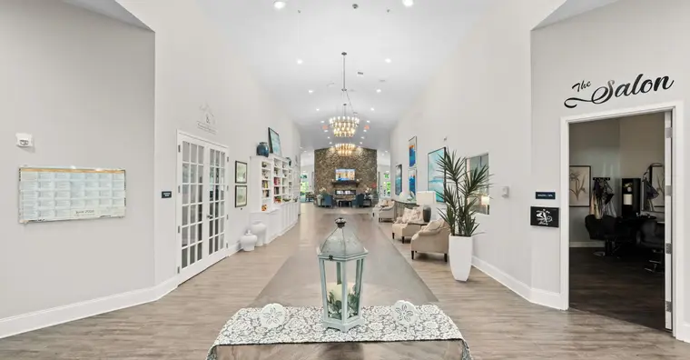 Lobby of Manor Lake Gainesville