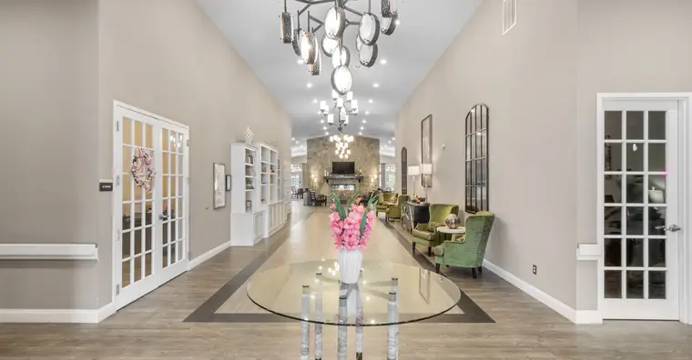 Lobby of Manor Lake Hoschton